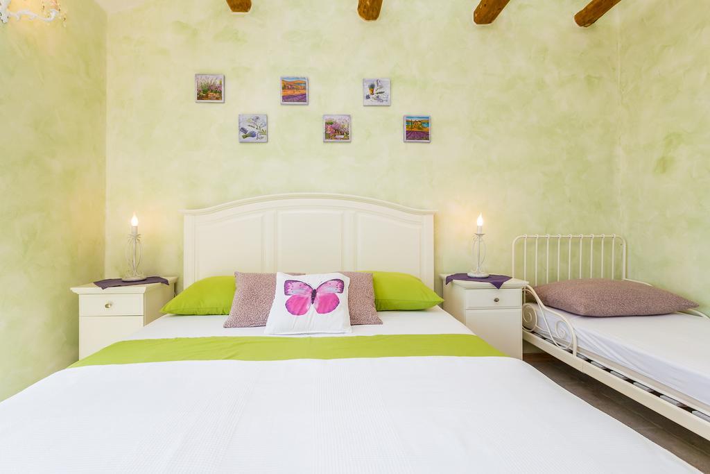 Holiday House Kate Čižići Eksteriør billede